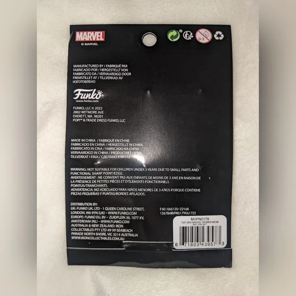 Sealed Infinity Saga enamel pin set from POP pin - Picture 4 of 4